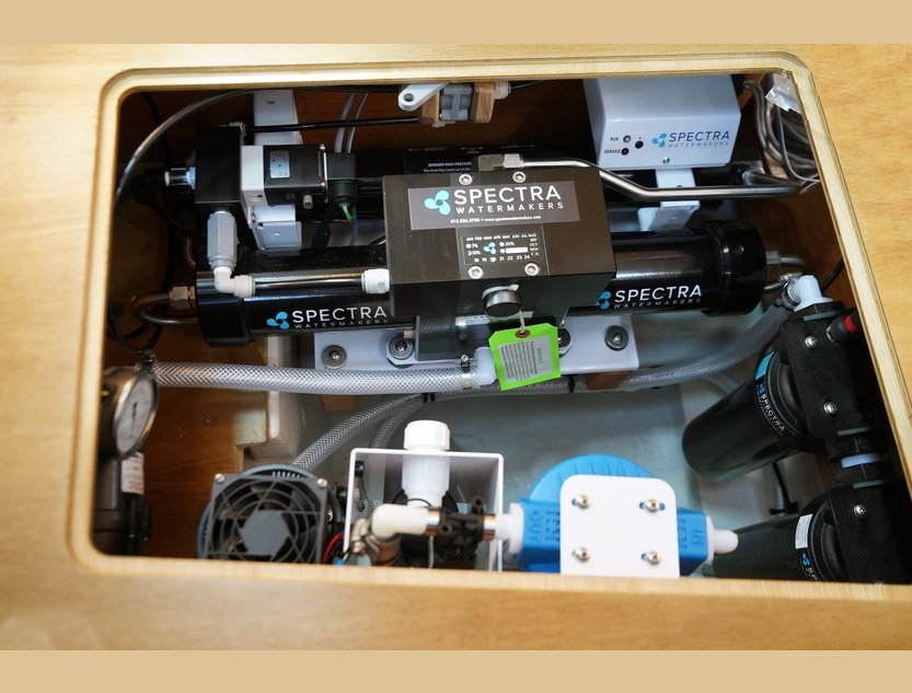 SPECTRA 船用造水機 Ventura 150R - Remote Manual
